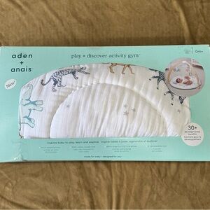 aden + anais Play and Discover Gym with Animal Prints